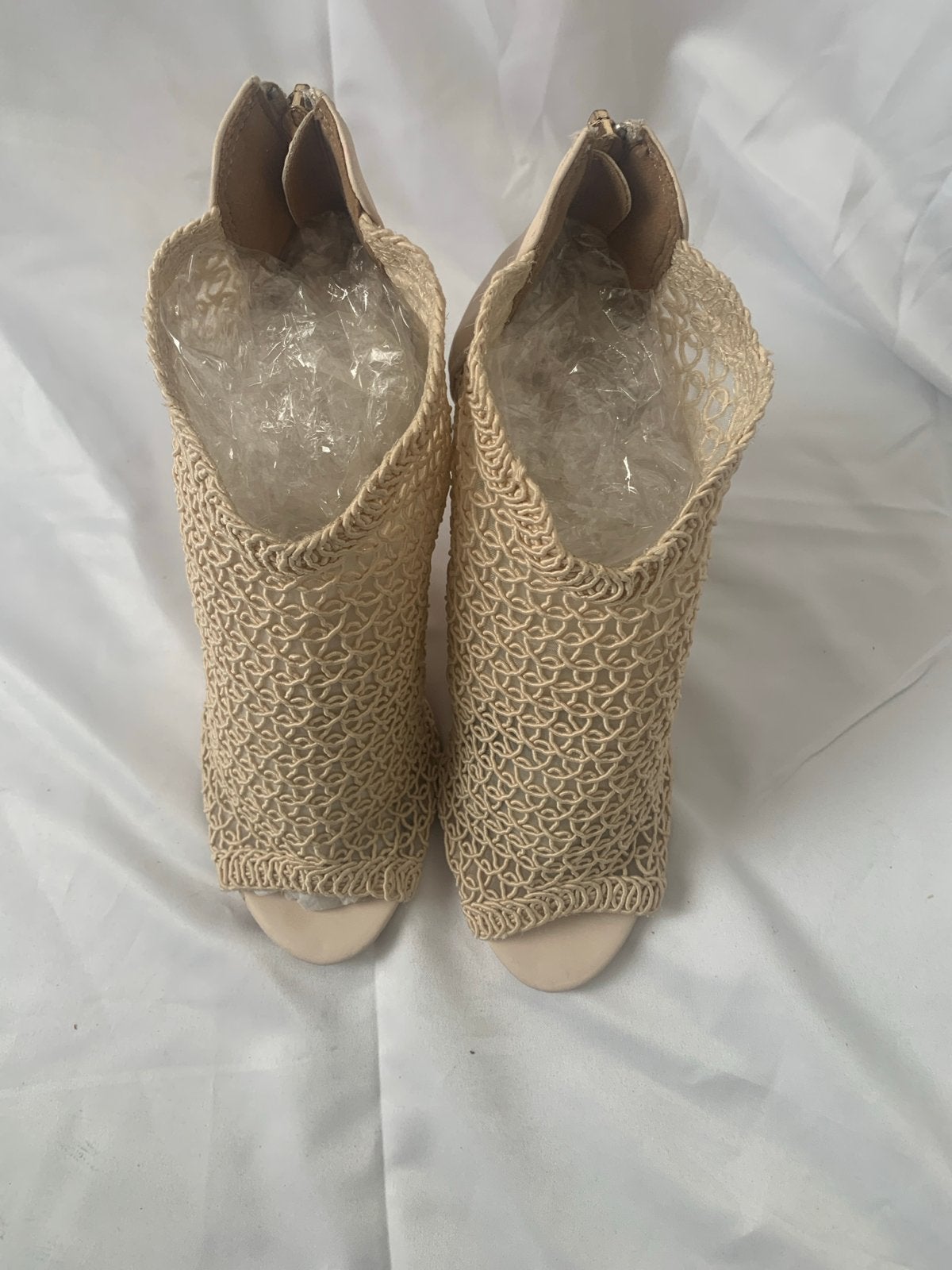 Nieuwe VICES schoenen voor dames - Maat 40, Ophalen of Verzenden, Nieuw, Beige, Schoenen met hoge hakken