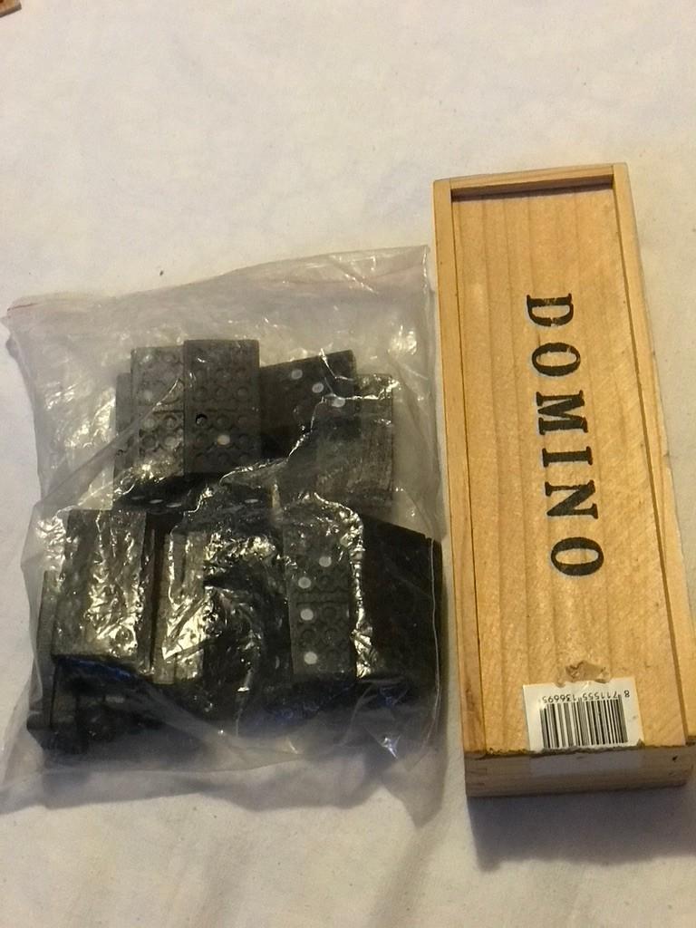 domino spel, Hobby en Vrije tijd, Overige Hobby en Vrije tijd, Ophalen of Verzenden, Zo goed als nieuw