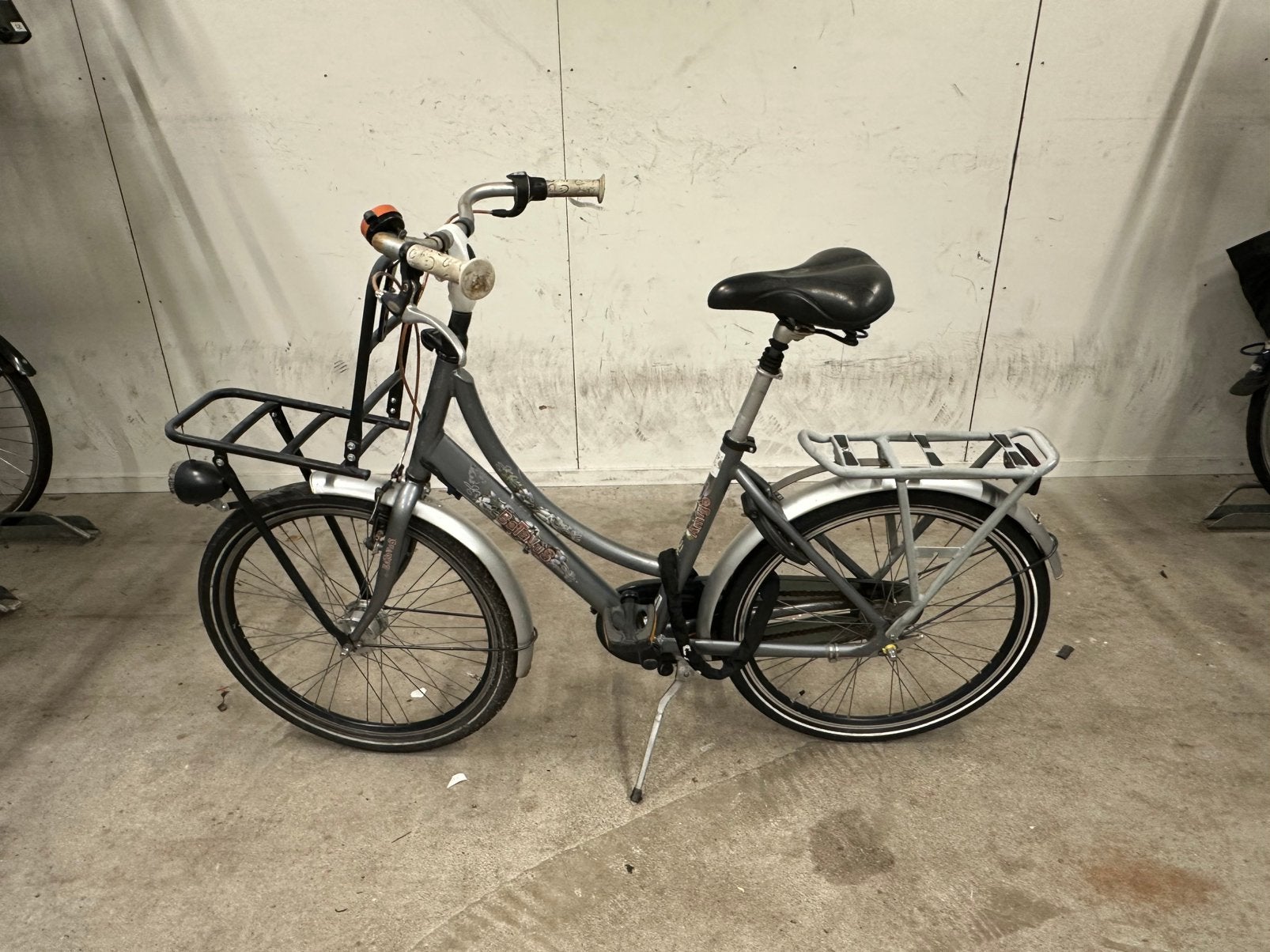 Batavus Amigo 24 inch meisjesfiets, 3 versnellingen, Ophalen, 20 inch of meer, Gebruikt, Versnellingen