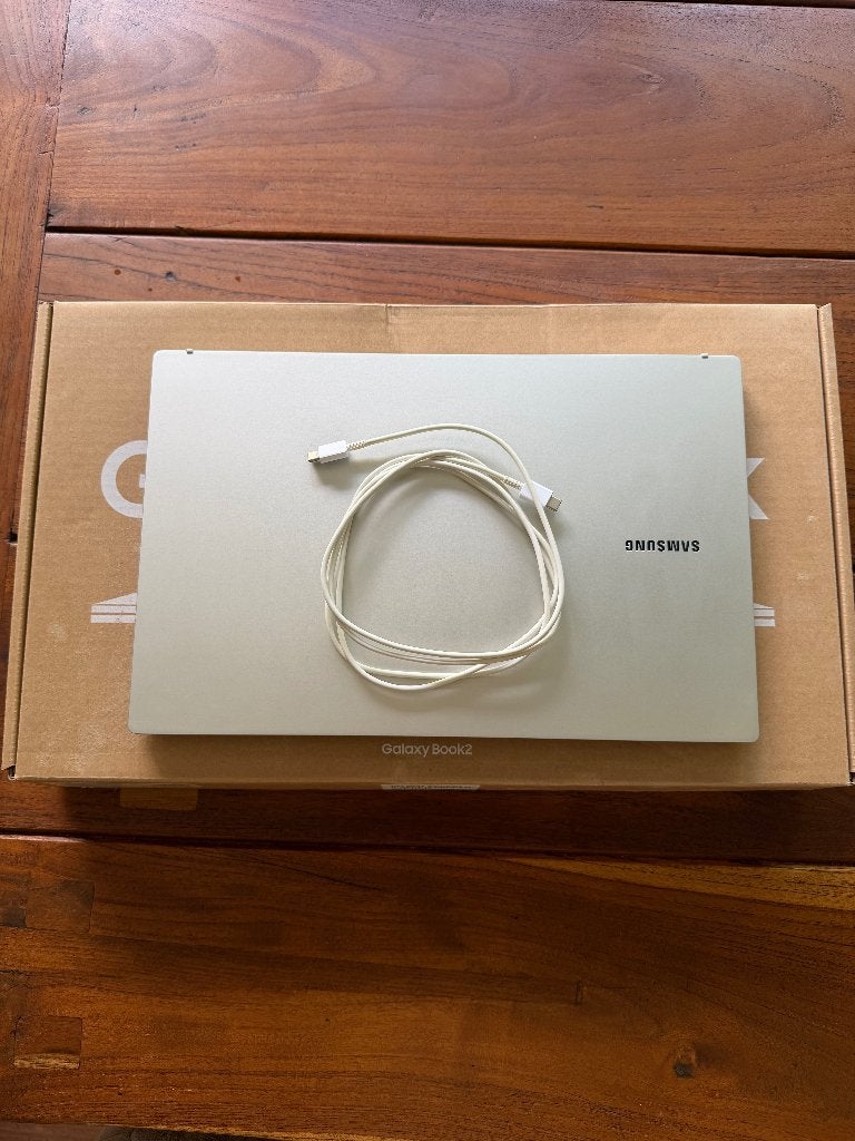 Te koop: Samsung Galaxy Book2 15,6” (i7 / 8GB / 256GB SSD), Computers en Software, Windows Laptops, Gebruikt, 15 inch, SSD, 3 tot 4 Ghz