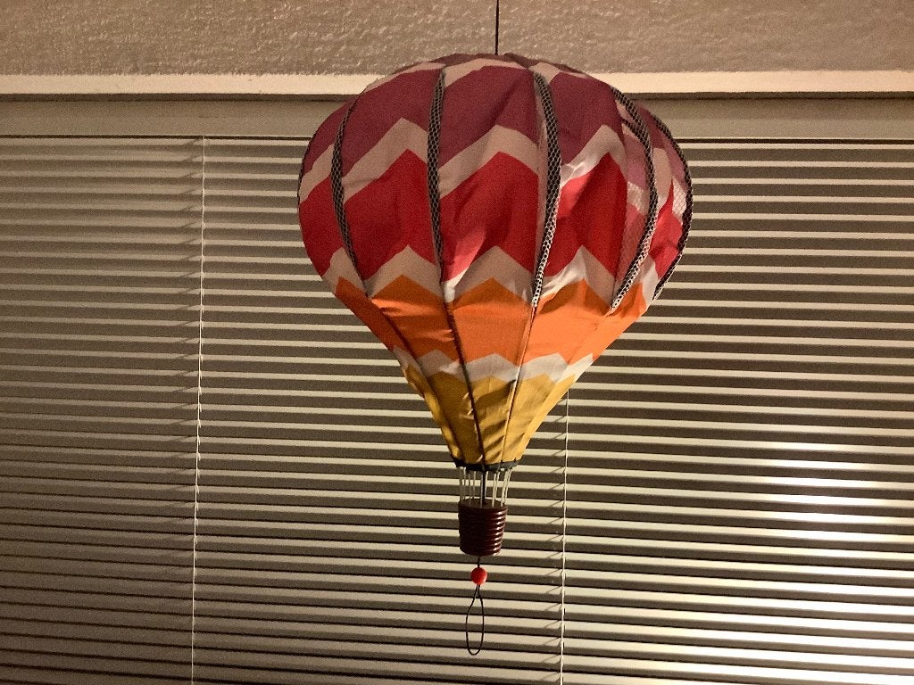 Luchtballon woondecoratie € 10,00., Ophalen, Meerkleurig, Zo goed als nieuw, Modern