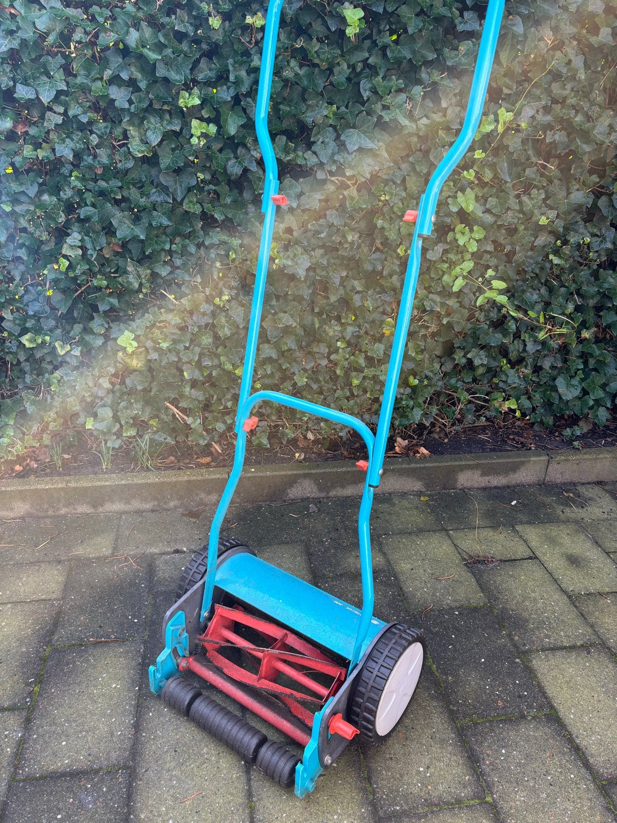 Gardena 300 Handgrasmaaier - Zo goed als nieuw, Ophalen, Handgrasmaaier, Zo goed als nieuw, 30 t/m 39 cm