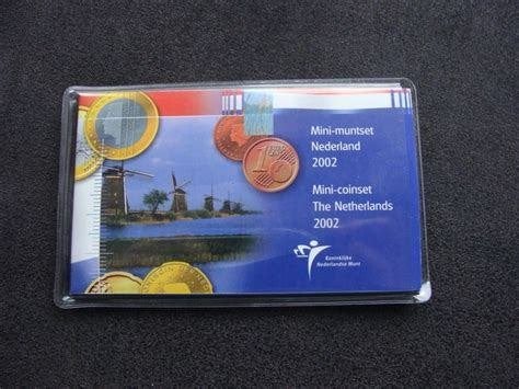 3 X mini muntset 2002, Ophalen of Verzenden, Koningin Beatrix, Overige waardes, Setje
