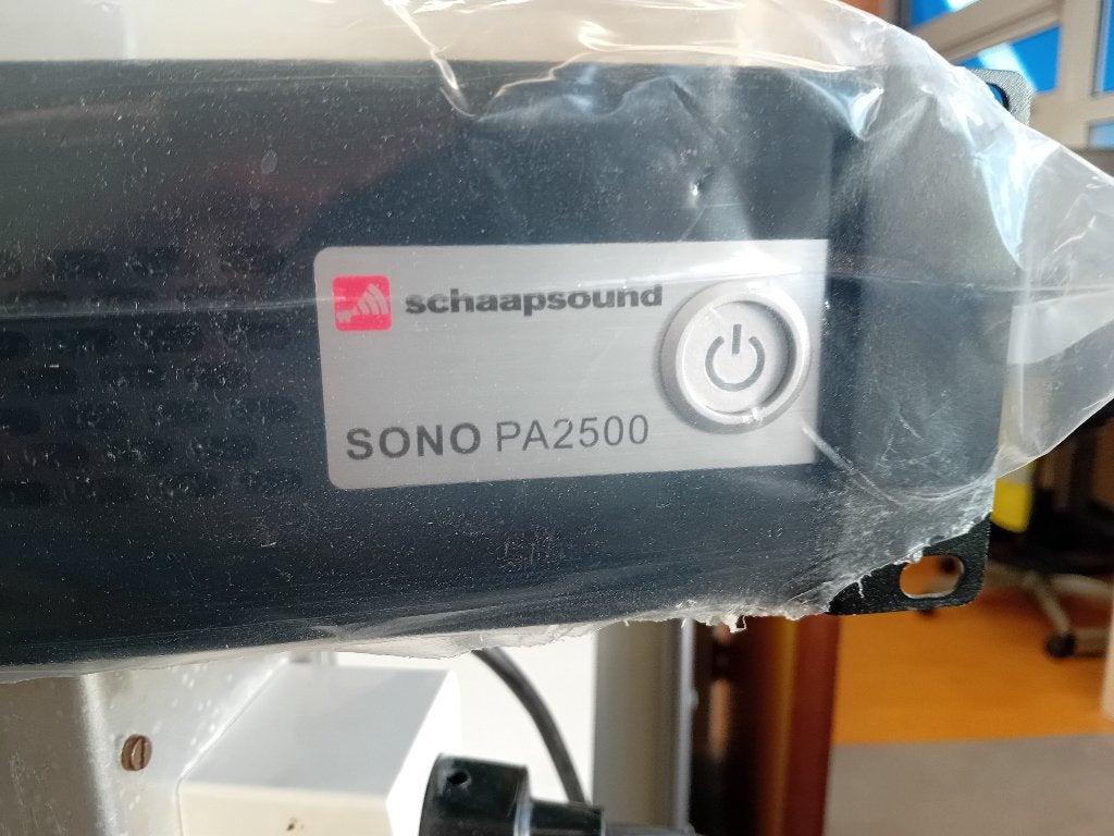Professionele versterker met XLR aansluitingen, Nieuw, 120 watt of meer, Stereo, Ophalen