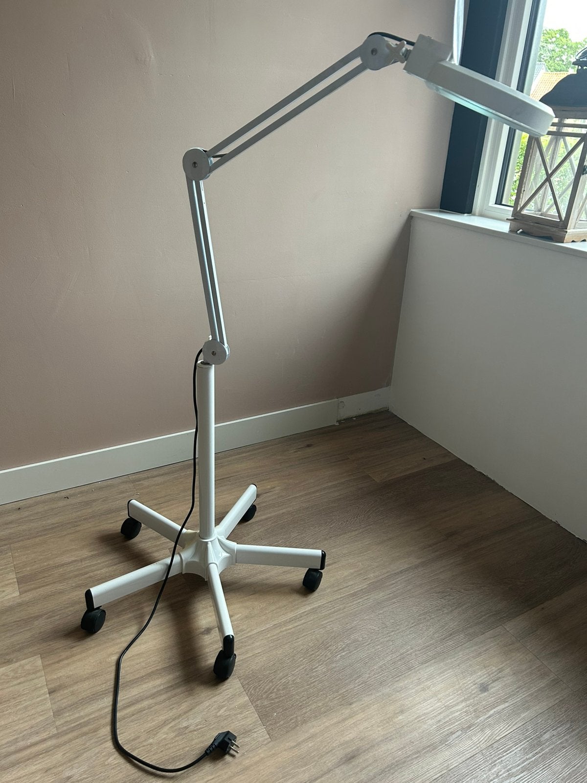 Te koop Loeplamp met verlichting, Ophalen, Gebruikt, Loeplamp