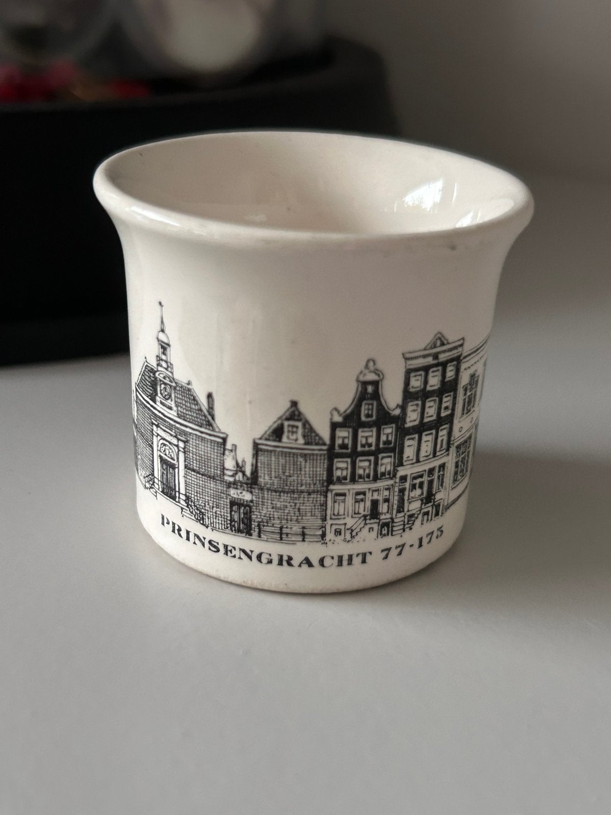 Villeroy &Boch eierdopje grachtenpanden, Ophalen of Verzenden, Zo goed als nieuw, Porselein, Overige stijlen
