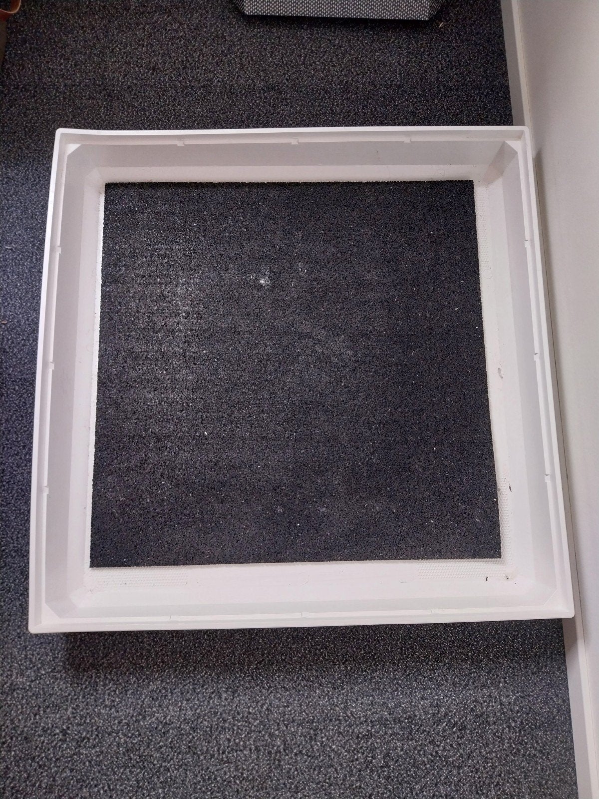 Witte lekbak voor wasmachine met rubberen mat, Ophalen of Verzenden, Zo goed als nieuw