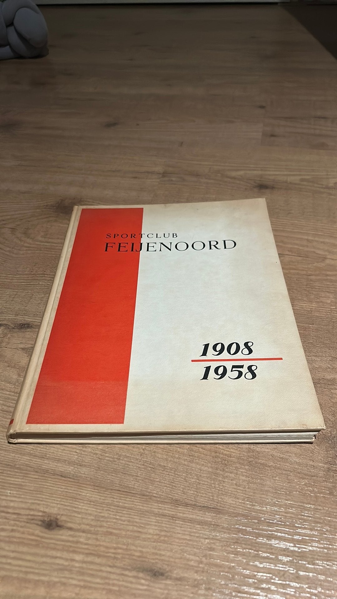 Jubileumboek Feyenoord 50 jaar (1958), Boeken, Verzenden, Gelezen, Balsport