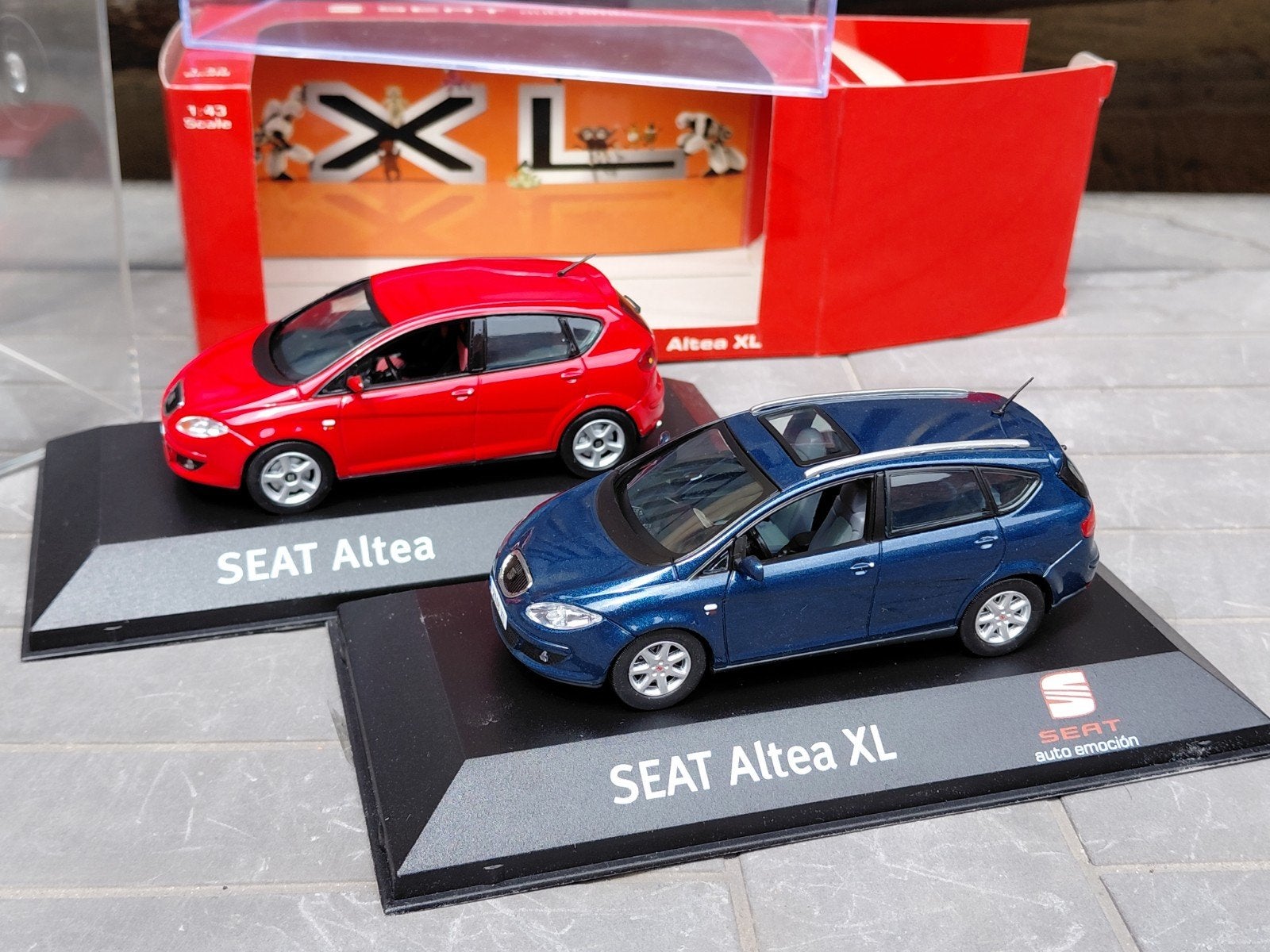 Seat Altea 2004 of Altea XL 2006 Azul Mar 1/43 Ixo Fischer, Ophalen of Verzenden, Zo goed als nieuw, Auto, Overige merken