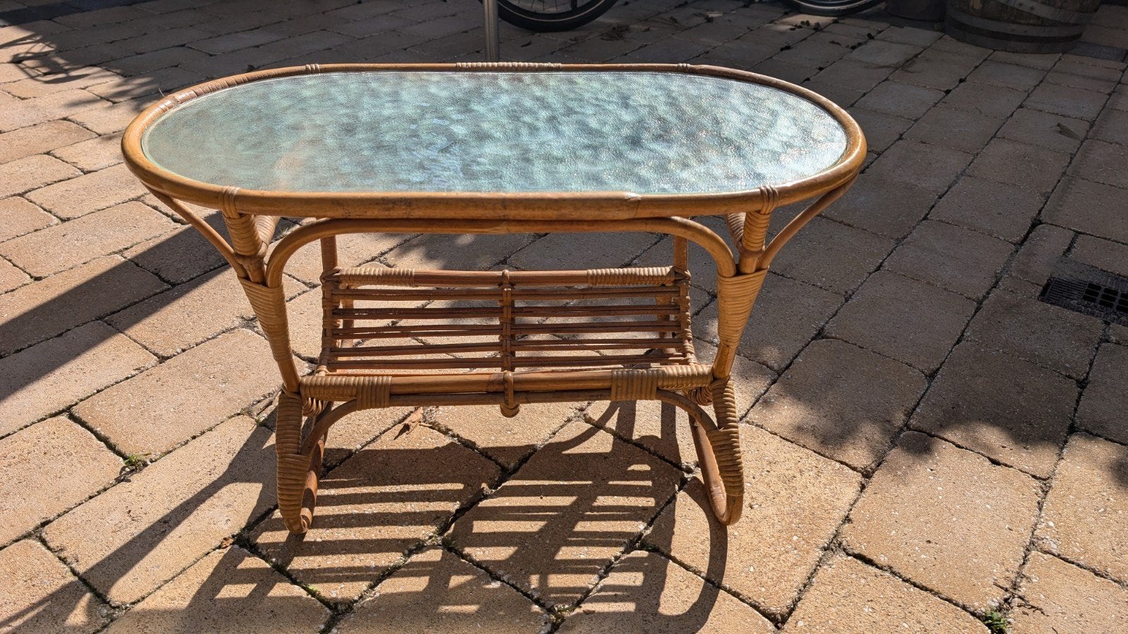 Vintage rotan salontafel., Ophalen, 50 tot 100 cm, Rond, 50 tot 100 cm
