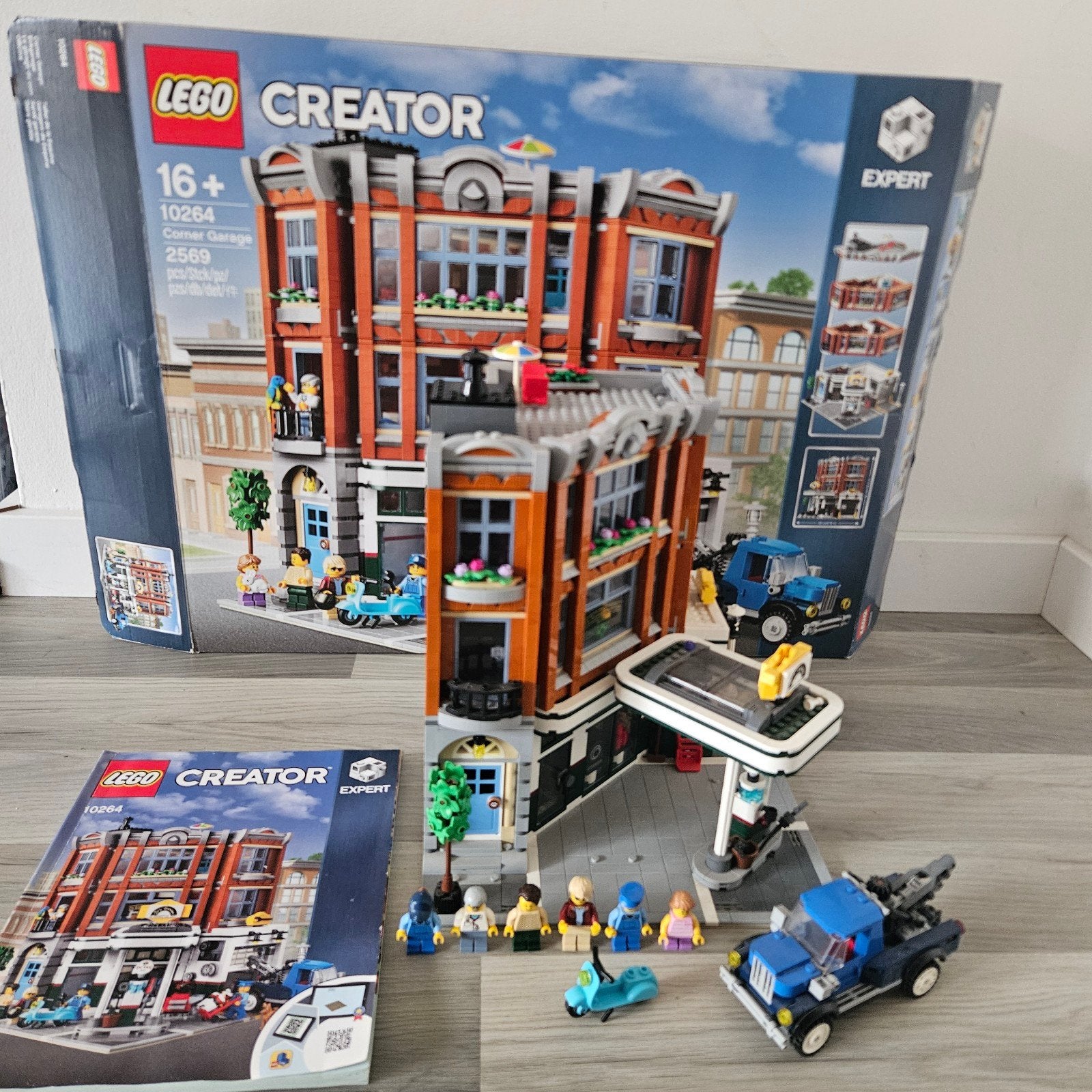 Lego Creator Expert Modular 10264 - Corner Garage, Inclusief instructies, Lego, Ophalen of Verzenden, Zo goed als nieuw