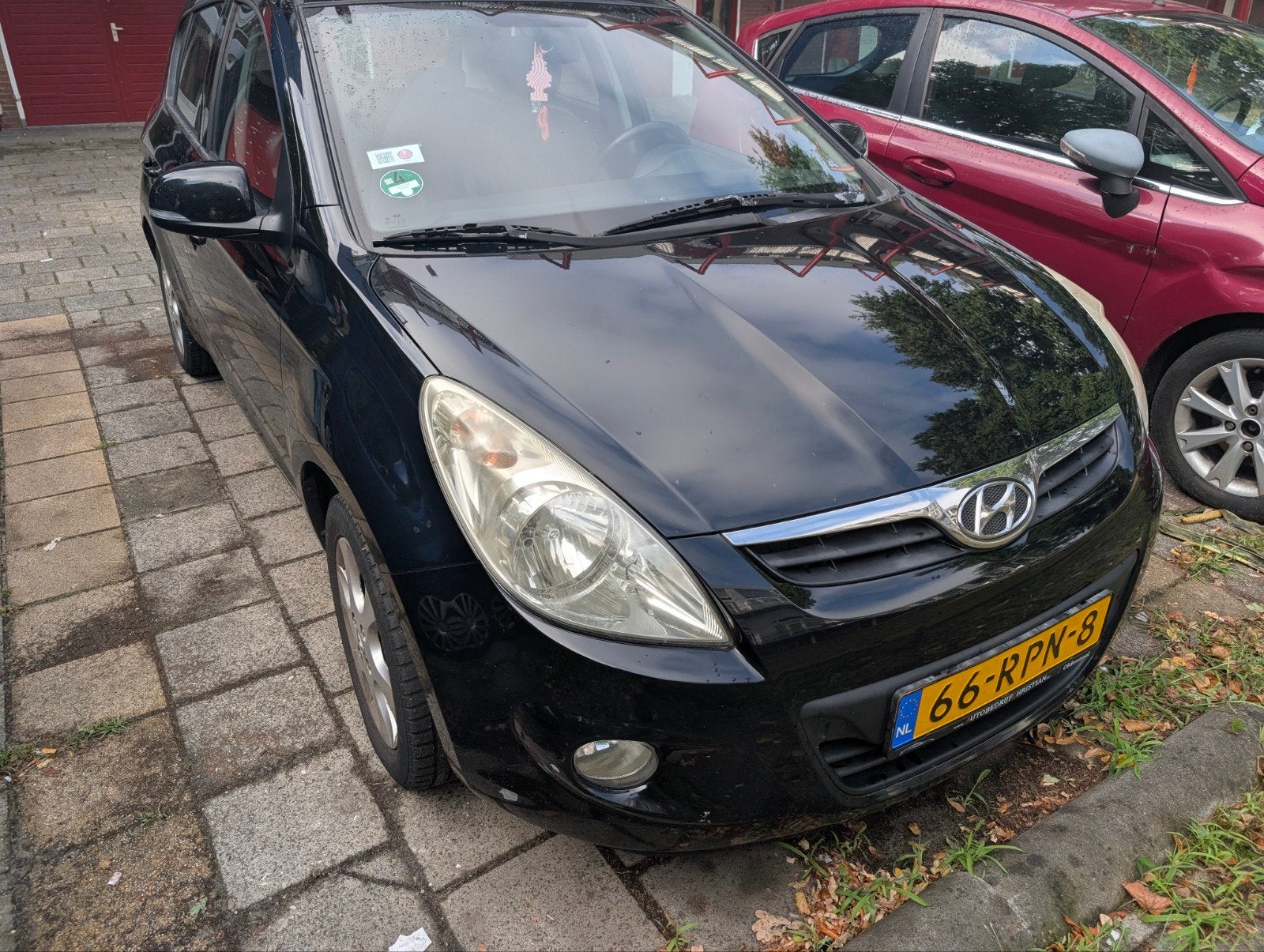 Hyundai i20 1.2 5-DRS 2011 Zwart, Auto's, 450 kg, 31 €/maand, 4 cilinders, Zwart