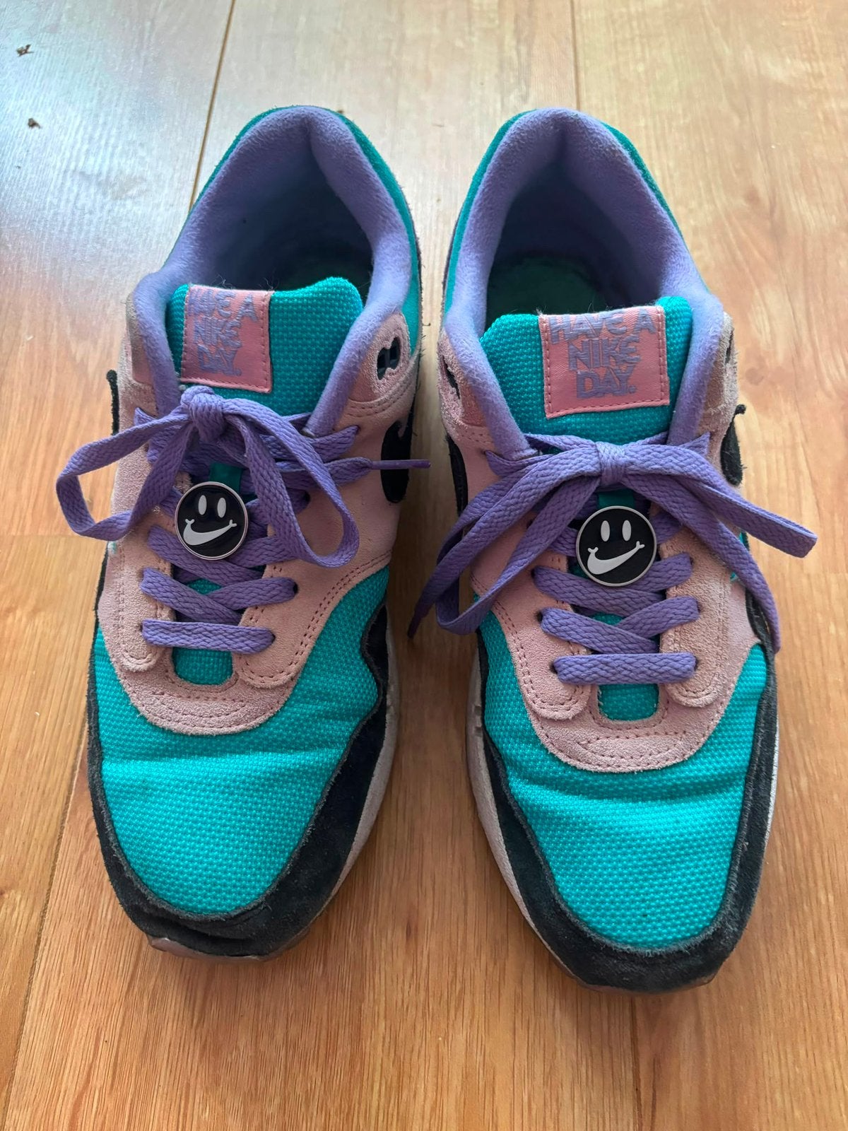 Nike air max 1 have a nice day, Ophalen of Verzenden, Zo goed als nieuw, Hardloopschoenen, Nike