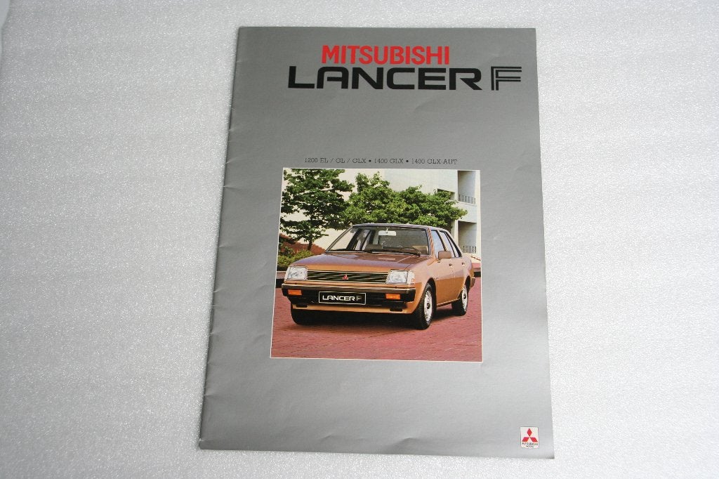 Folder Mitsubishi Lancer F (10-1982) (32), Ophalen of Verzenden, Nieuw, Mitsubishi