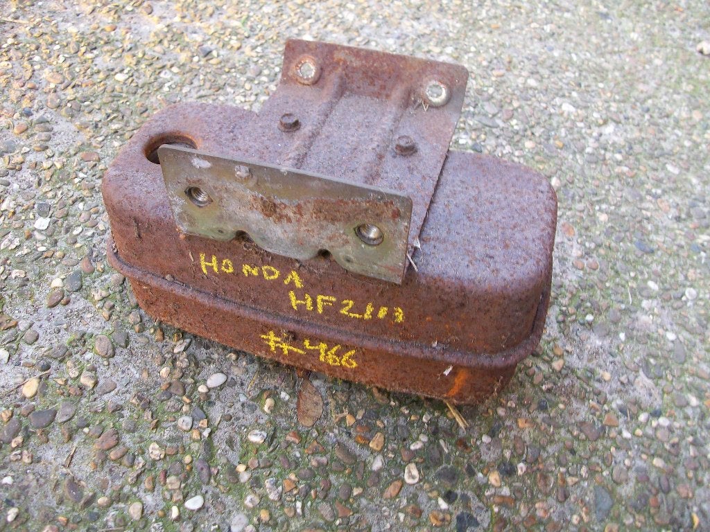 Uitlaatdemper Honda Castelgarden Solo Sabo Viking GGP Stiga, Ophalen of Verzenden, Gebruikt, 50 cm of meer