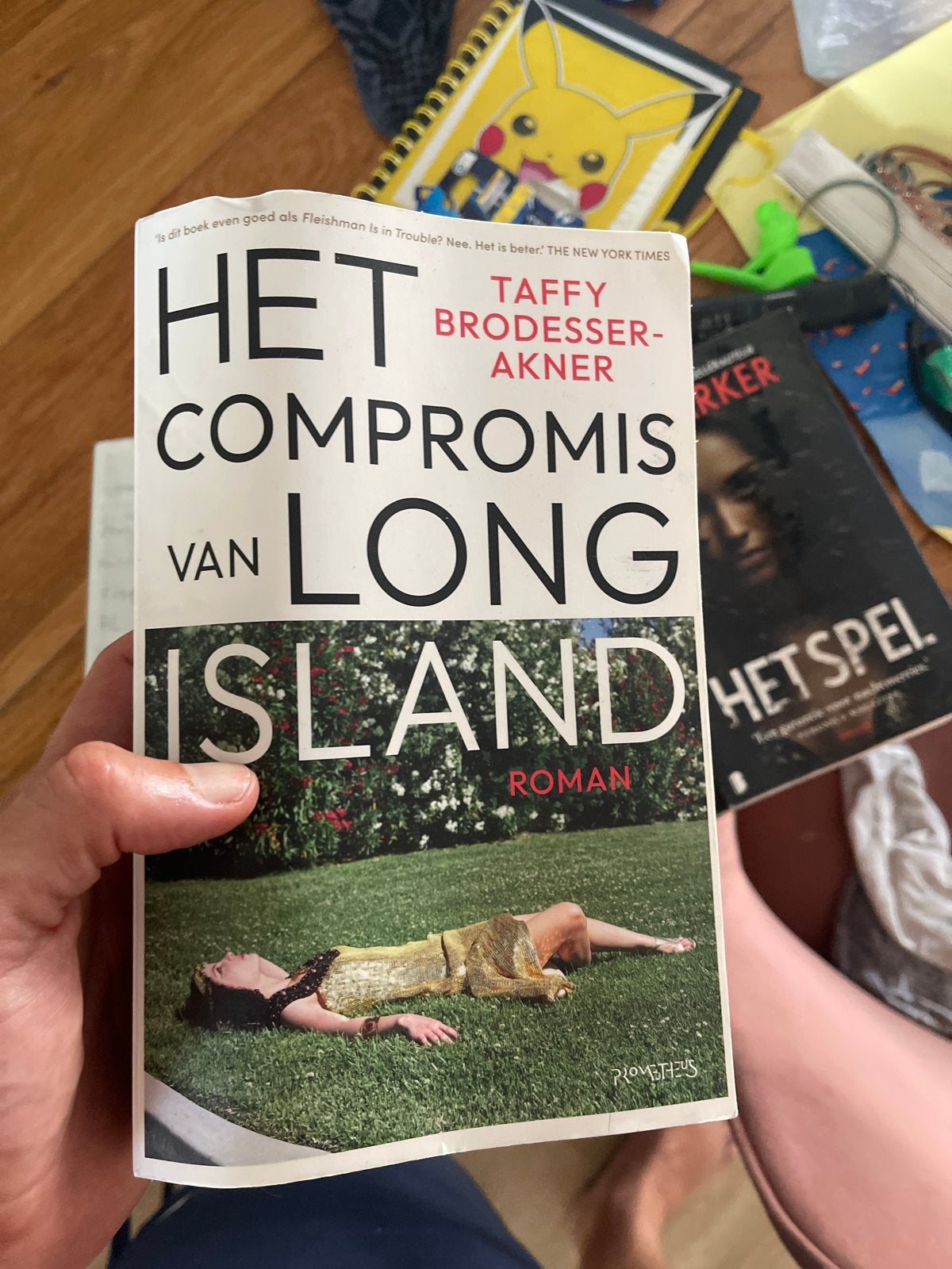 Het Compromis van Long Island - Taffy Brodesser-Akner, Ophalen of Verzenden, Zo goed als nieuw, Amerika