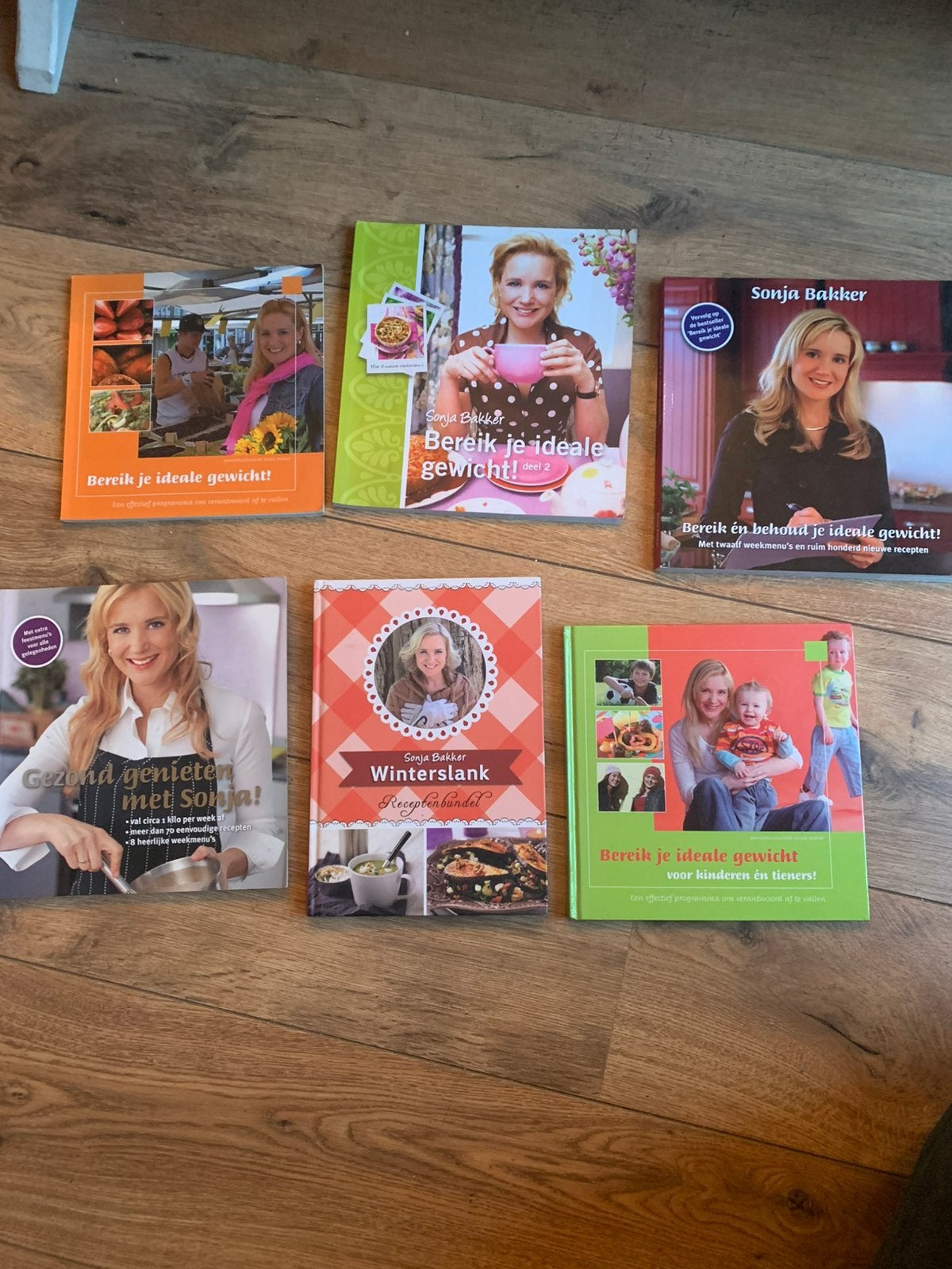 Sonja Bakker- 5 dieetboeken:, Ophalen of Verzenden, Zo goed als nieuw