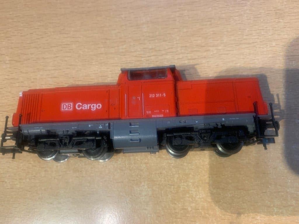 Fleischmann 4215 H0 Diesellocomotief BR 212 van de DB Cargo, Hobby en Vrije tijd, Modeltreinen | H0, Gebruikt, Fleischmann, Ophalen of Verzenden