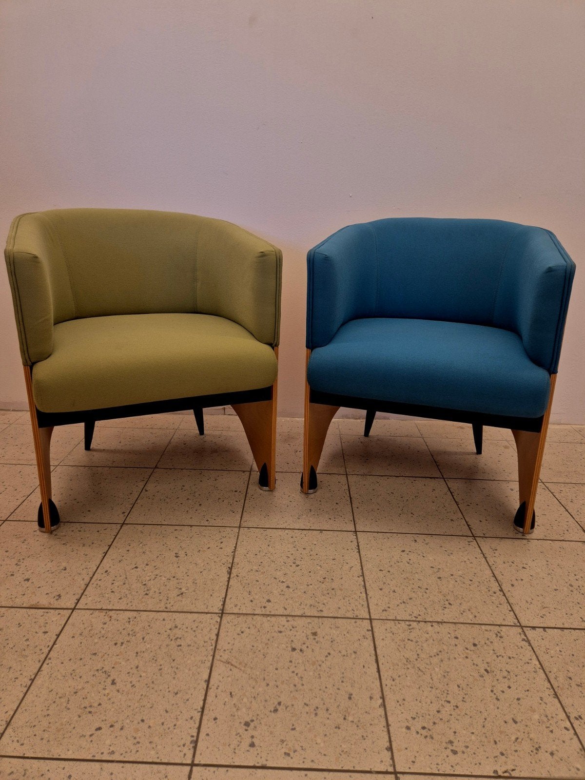 Lande Pencil fauteuils – set van 2, Huis en Inrichting, Fauteuils, Ophalen, Gebruikt, Modern Design, 75 tot 100 cm