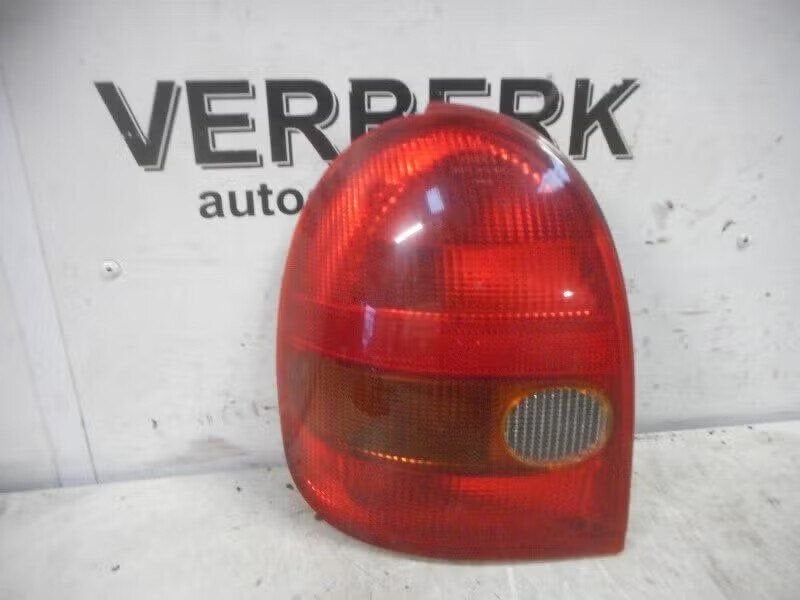 ACHTERLICHT LINKS Opel Corsa B (73 / 78 / 79), Auto-onderdelen, Bahnhofsplatz 65423 Rüsselsheim am Main, DE, Gebruikt, Opel, Opel Automobile GmbH