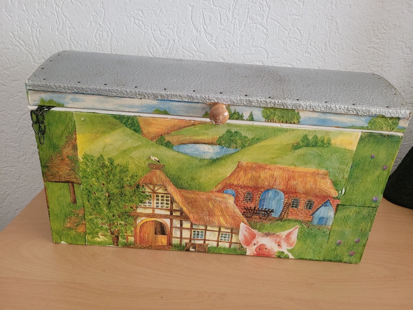 Decoratieve houten kist met boerderijtafereel, Ophalen of Verzenden