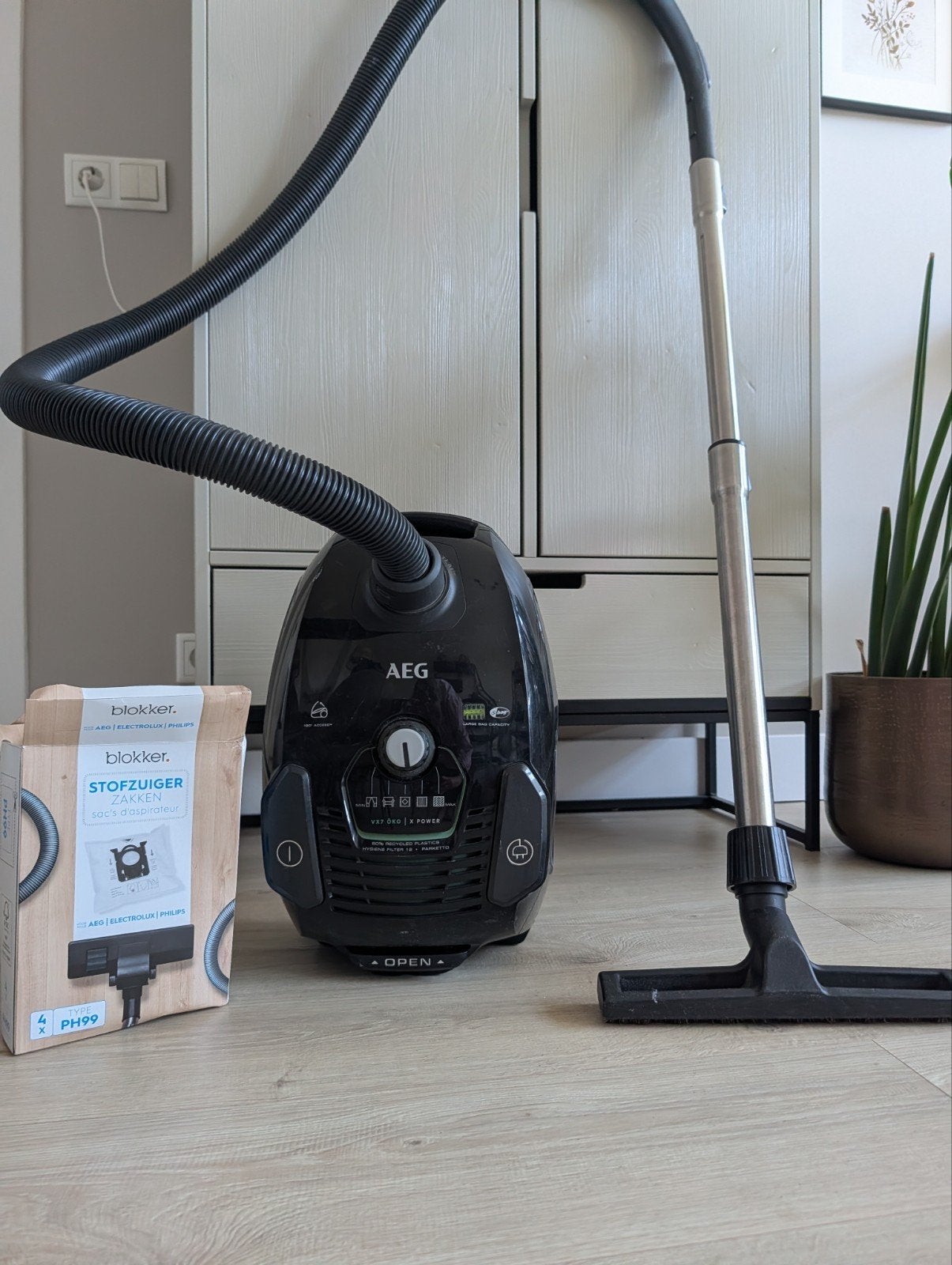 AEG VX7 ÖKO X Power Sledestofzuiger met stofzakken, Gebruikt, Geschikt voor harde vloeren, Sledestofzuiger, AEG