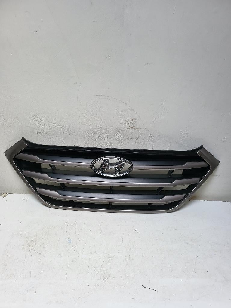 HYUNDAI TUCSON 2015-2017 FRONT RADIATOR GRILL 86351-D7000, Ophalen of Verzenden, Gebruikt