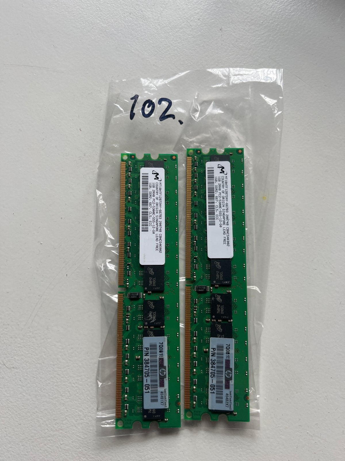 #102 - 2x 1GB DDR2 RAM Geheugenmodules voor Desktop/Server, Computers en Software, RAM geheugen, Verzenden, Server, Zo goed als nieuw