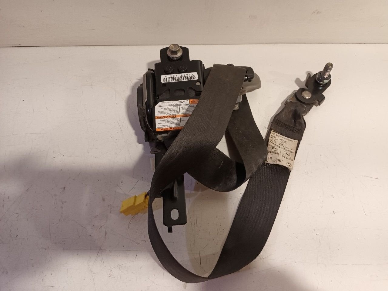 Veiligheidsgordel links voor Honda FR-V, Auto-onderdelen, Interieur en Bekleding, Onderdelen@venauto.nl, Gebruikt, Ettenseweg 76, 4706 PB Roosendaal, The Netherlands