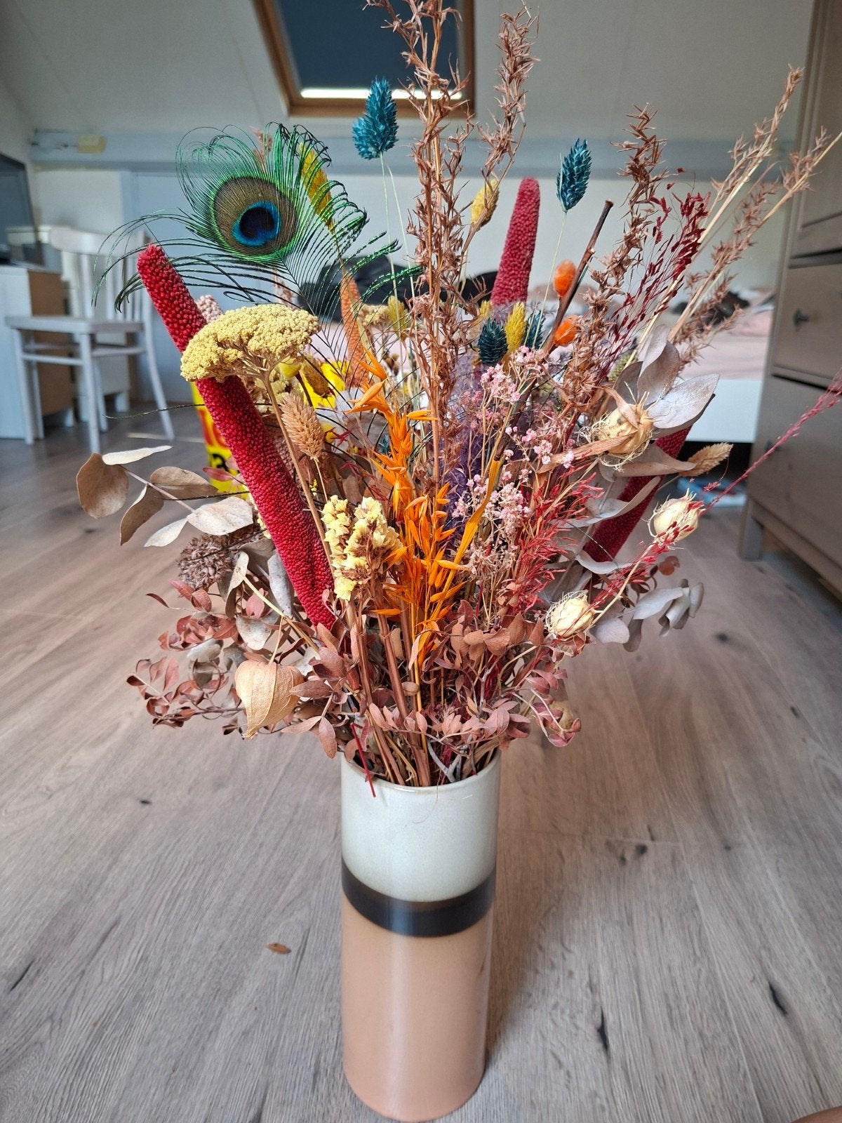 Droogbloemen boeket planten pauwenveer hk living vaas, Huis en Inrichting, Ophalen, Zo goed als nieuw