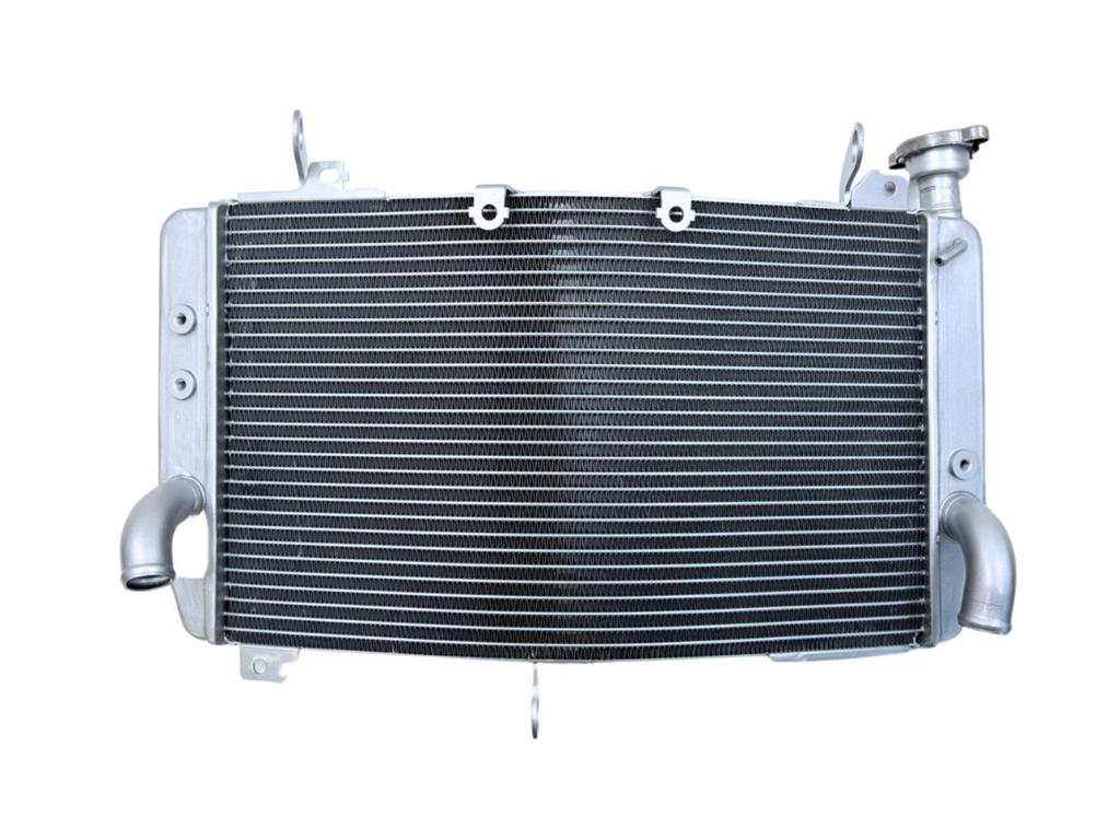 Radiateur Yamaha YZF R1 2015-2016 (YZF-R1 2CR) 2CR124610000, Yamaha Motor Europe N.V., Gebruikt, Customersupport@yamaha-motor.co.uk