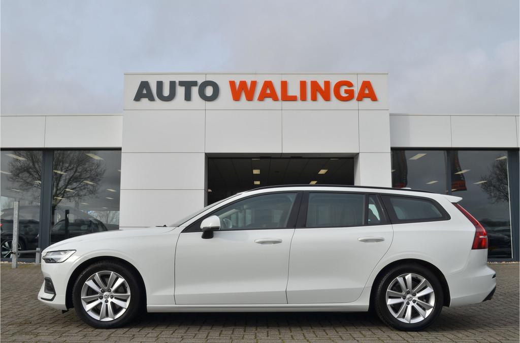 Volvo V60 2.0 B3 Momentum Vol Leer | Camera | Stoel en stuur, 4 cilinders, 1969 cc, Hybride Elektrisch/Benzine, 102 €/maand