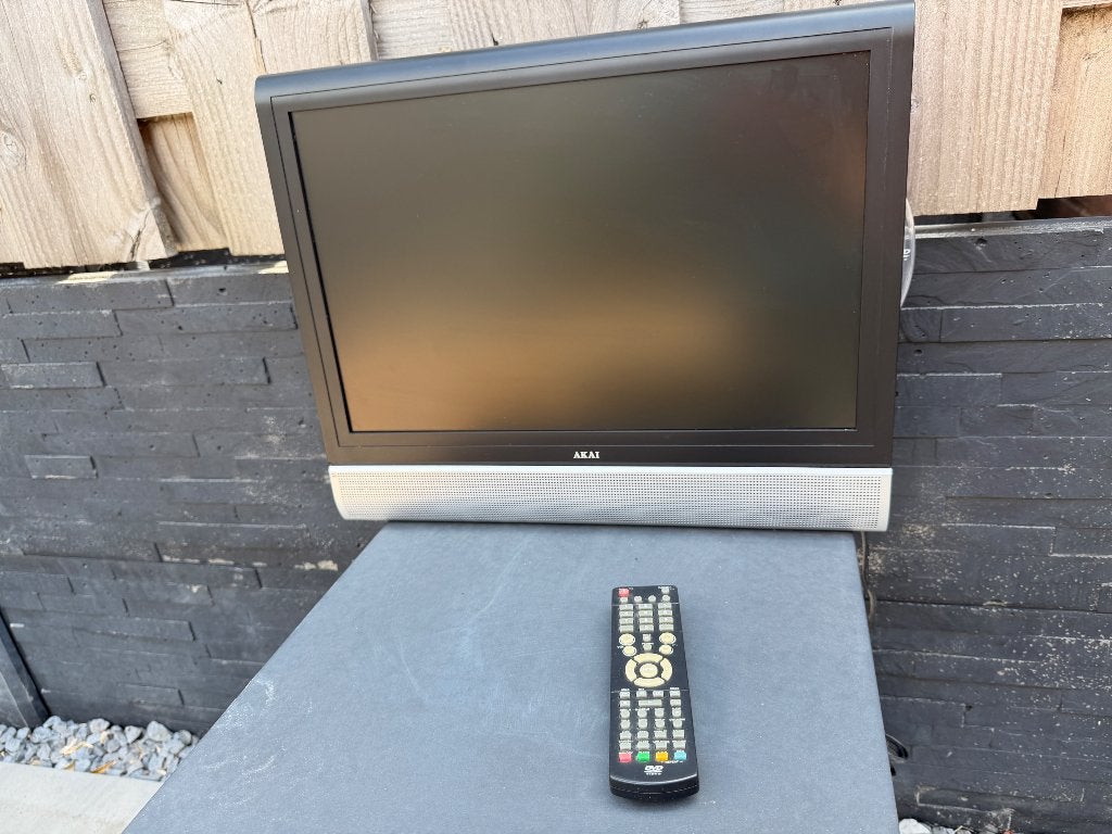 Grote DVD collectie en AKAI met ingebouwde DVD speler, Alle leeftijden, Ophalen, Zo goed als nieuw, Nederlands