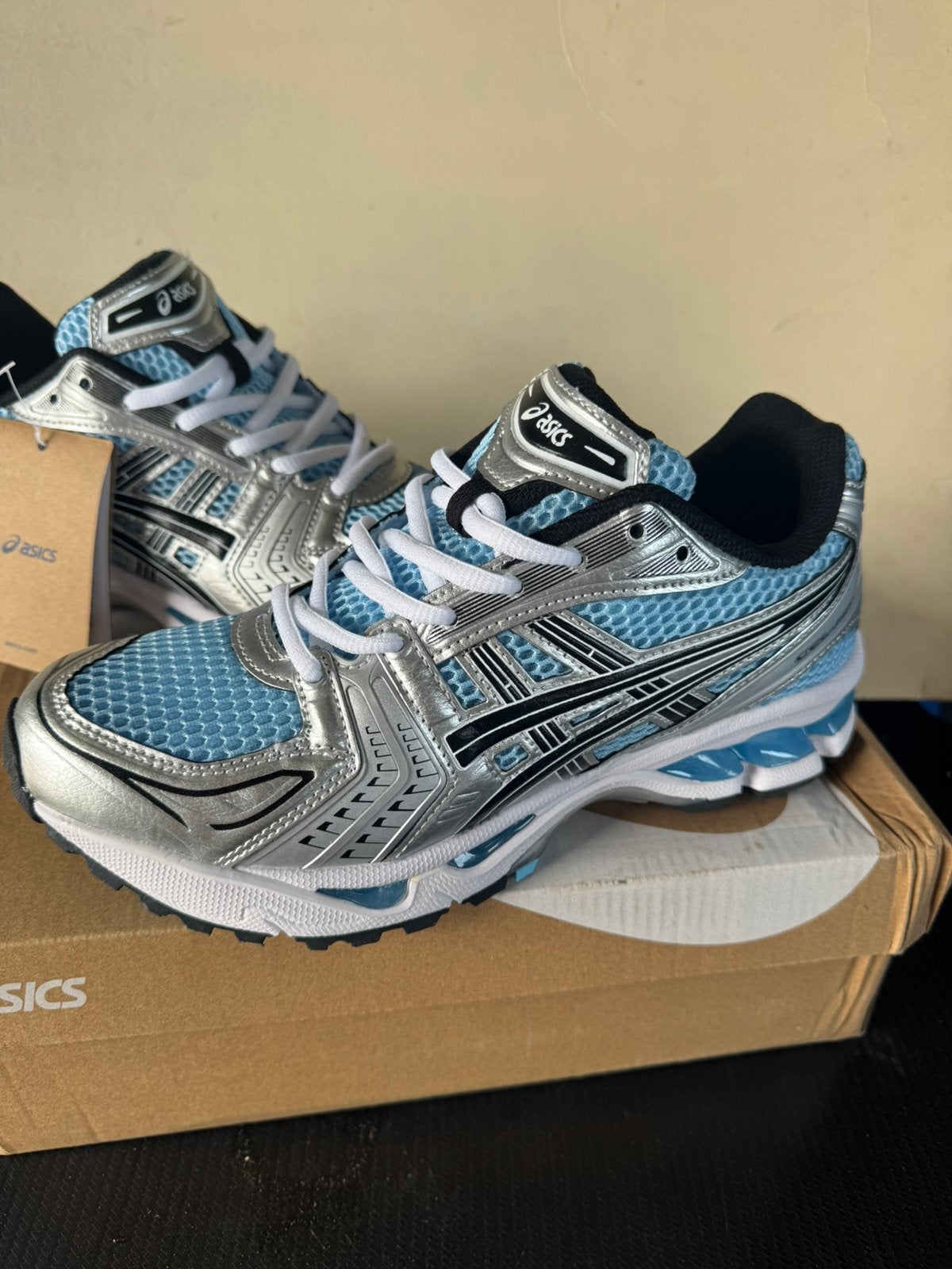 Asics Gel-Kayano 14 Arctic Sky Pure Silver maat 42, Sport en Fitness, Loopsport en Atletiek, Zo goed als nieuw, Hardloopschoenen
