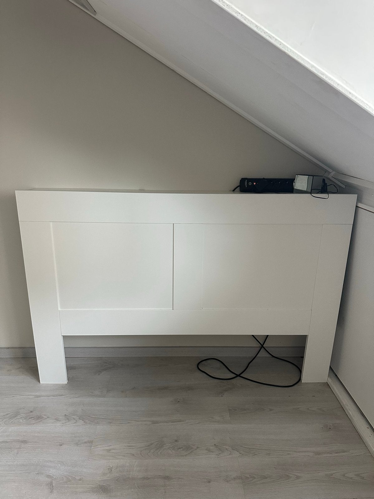 IKEA BRIMNES hoofdeinde 140 cm wit met opbergruimte, Gebruikt, Wit, Tweepersoons, Hout