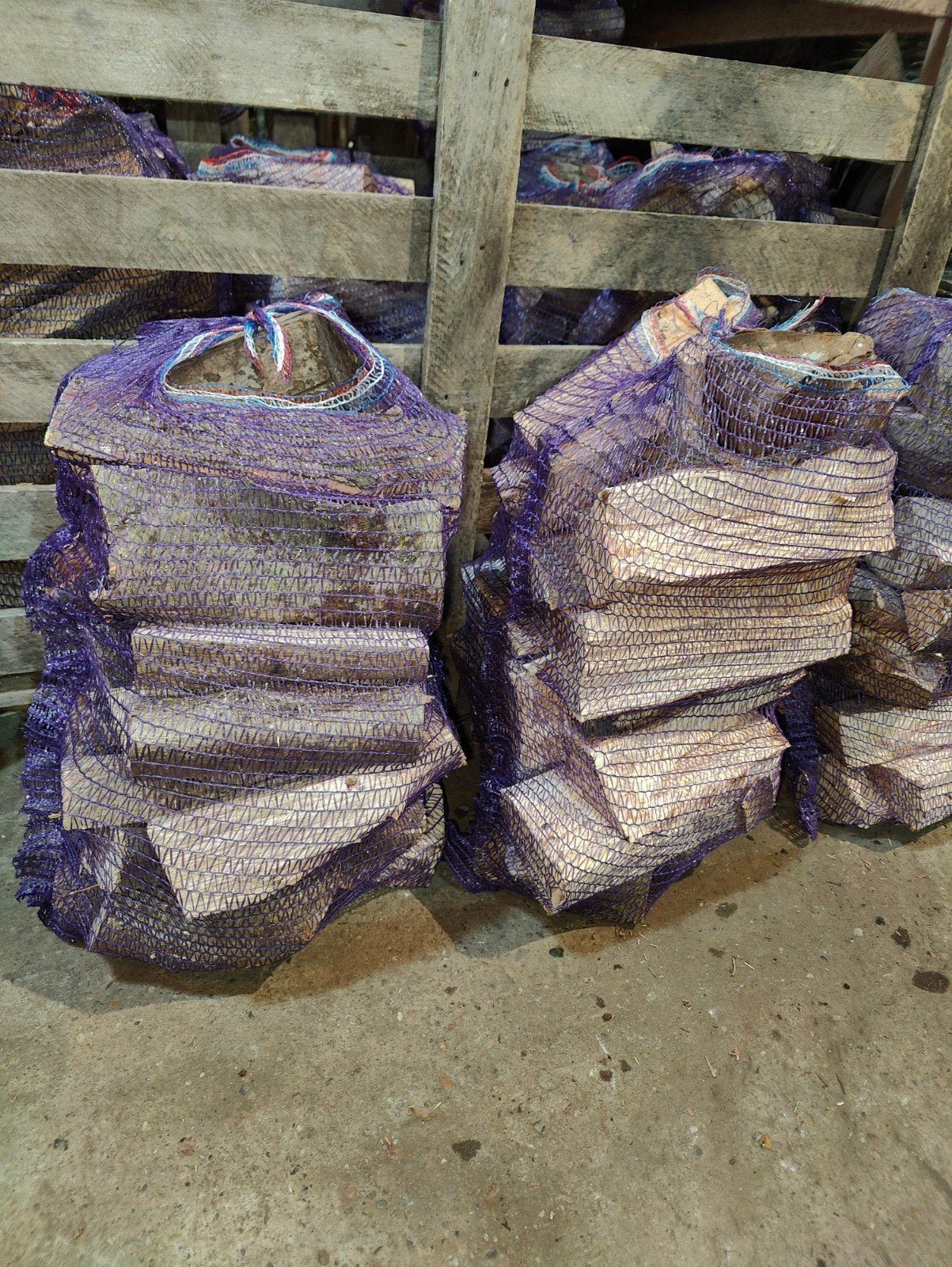 Super gedroogd haardhout - Laatste 2 netten van 40L, Minder dan 3 m³, Ophalen, Overige houtsoorten, Blokken