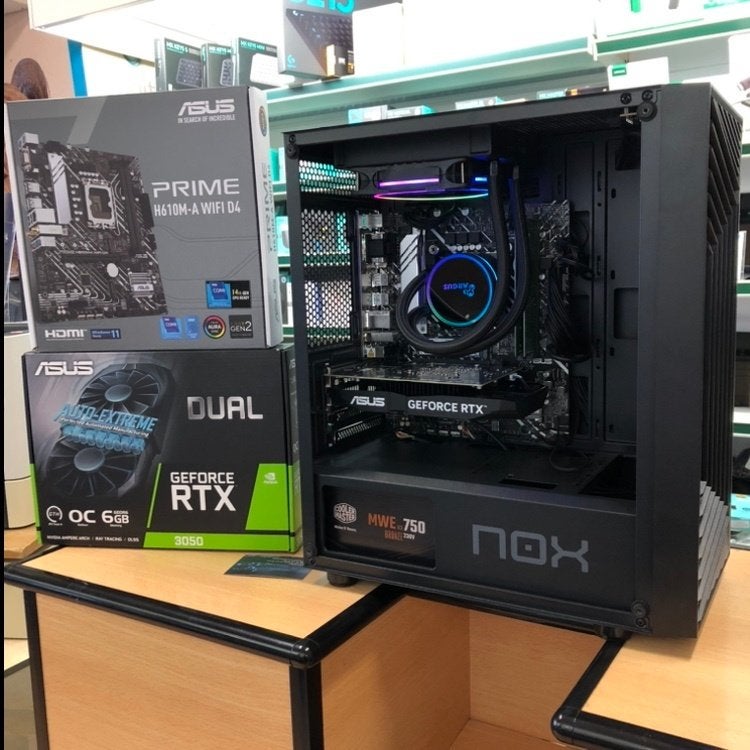 Gaming PC! i7-13700, RTX 3050!, Computers en Software, Desktop Pc's, Ophalen, 32 GB, Intel Core i7-13700, Zelf gebouwde pc