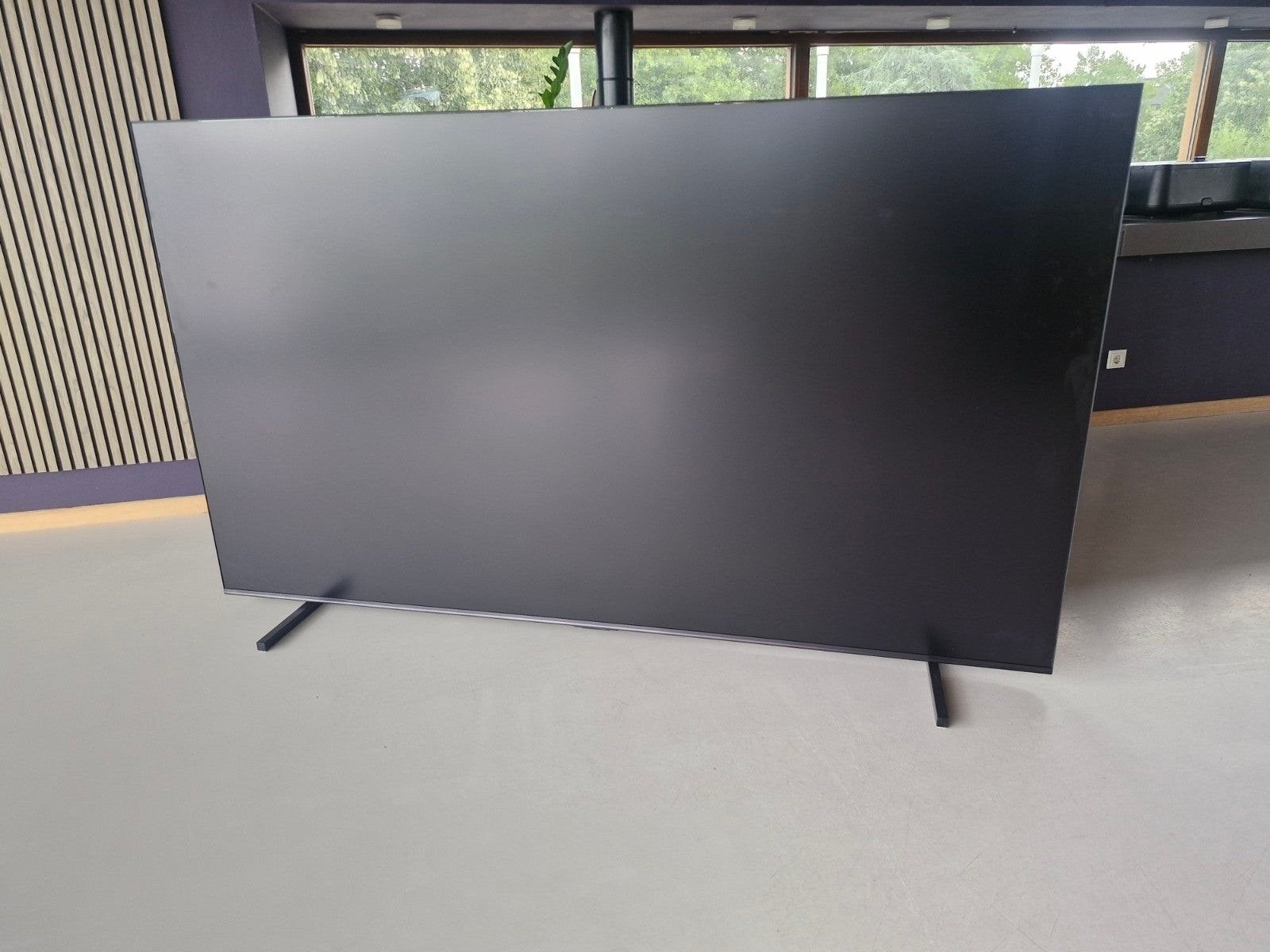 2x Hisense 100U72Q ULED Smart TV - 100 inch Mini-LED 4K, LED, 120 Hz, Zo goed als nieuw, 100 cm of meer