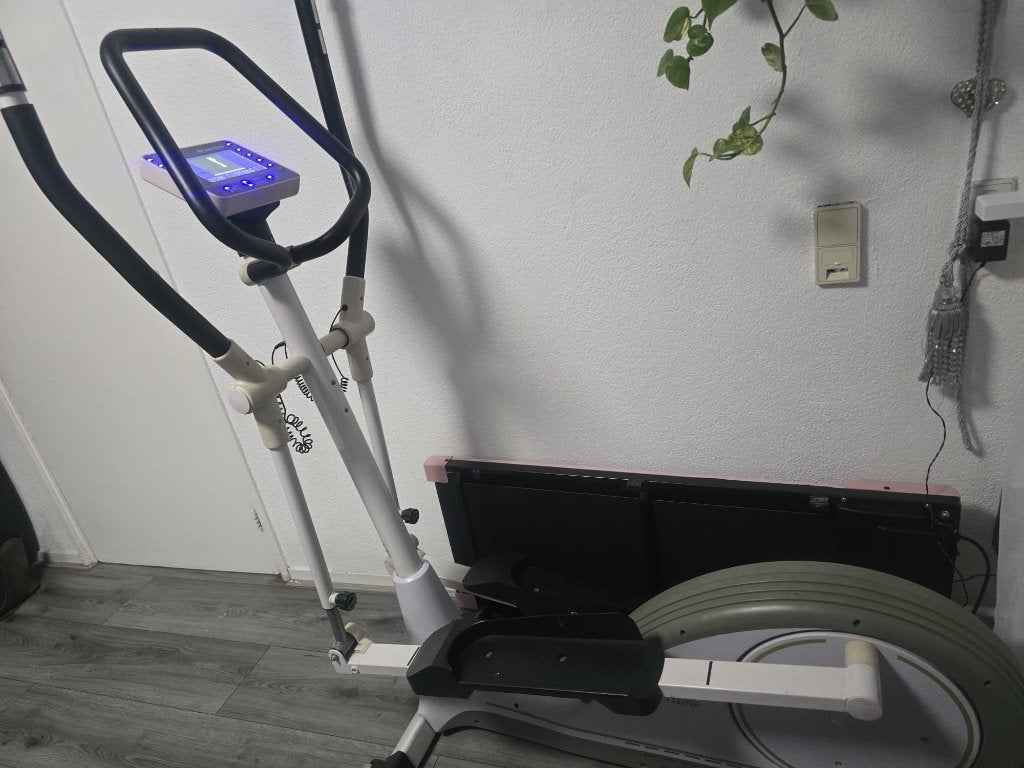 crosstrainer elliptical trainer, Sport en Fitness, Ophalen, Overige materialen, Benen, Gebruikt