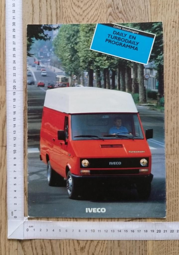 Iveco Daily & TurboDaily brochure 1985, Ophalen of Verzenden, Gelezen, Overige merken