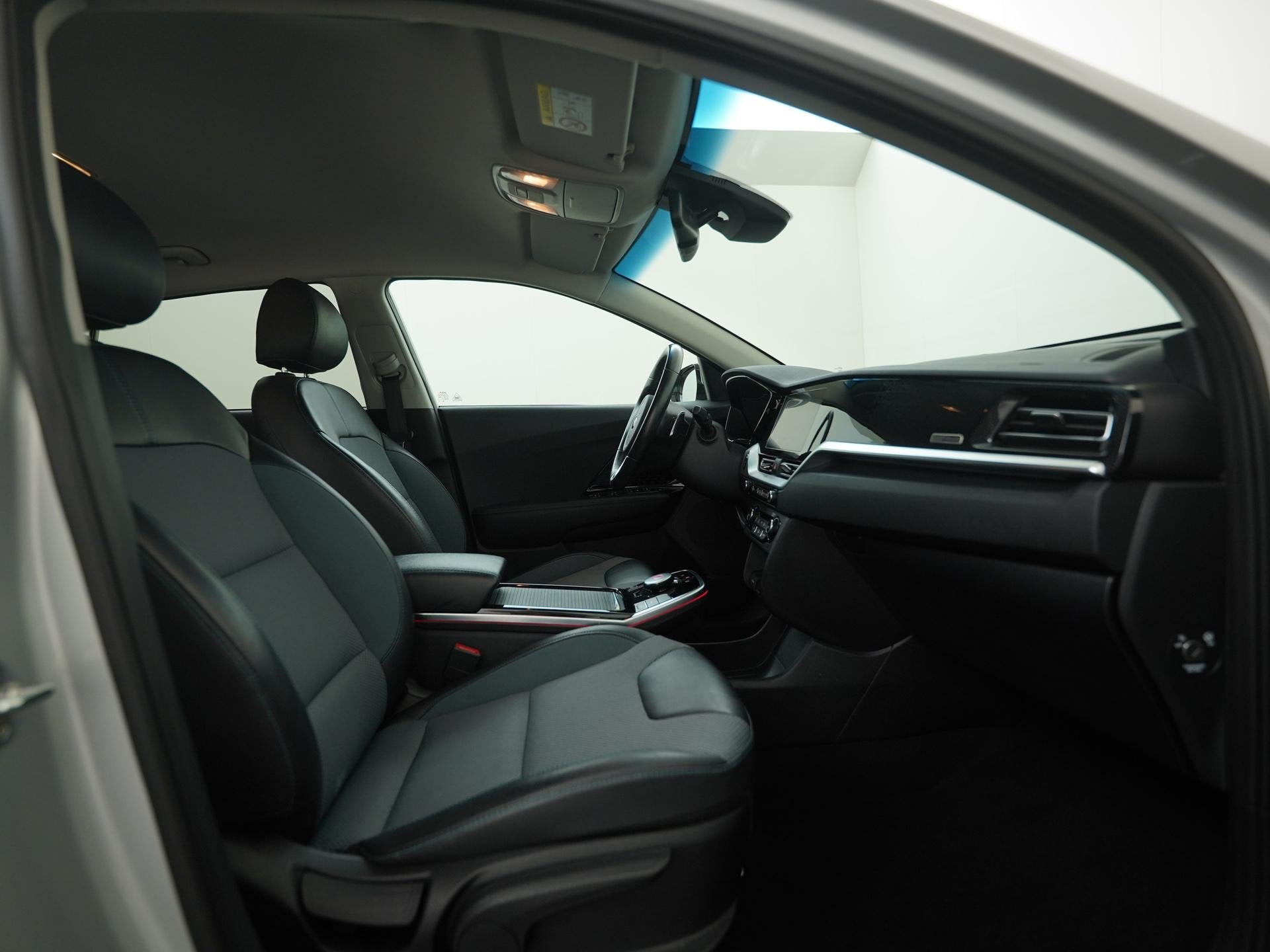 Kia e-Niro DynamicLine 64 kWh | SOH 100% | Trekhaak | Zondag, Auto's, 12 maanden, Gebruikt, 100 %, 1712 kg