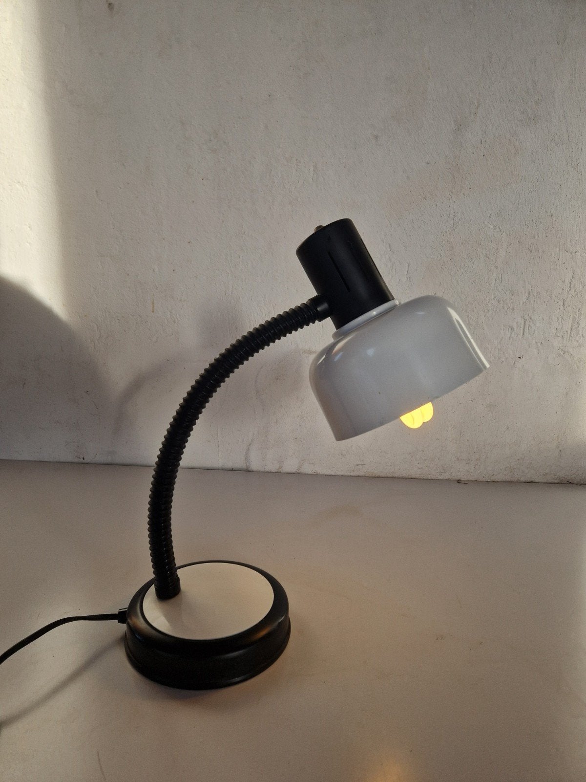 Veneta lumi italiaanse design lamp vintage zwart wit, Ophalen of Verzenden