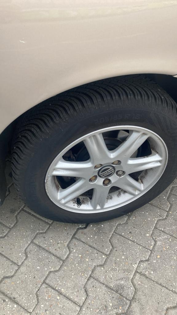 4 All-season banden met velg voor Volvo S60/V70/S80 P2, Ophalen, Gebruikt, 16 inch, Banden en Velgen