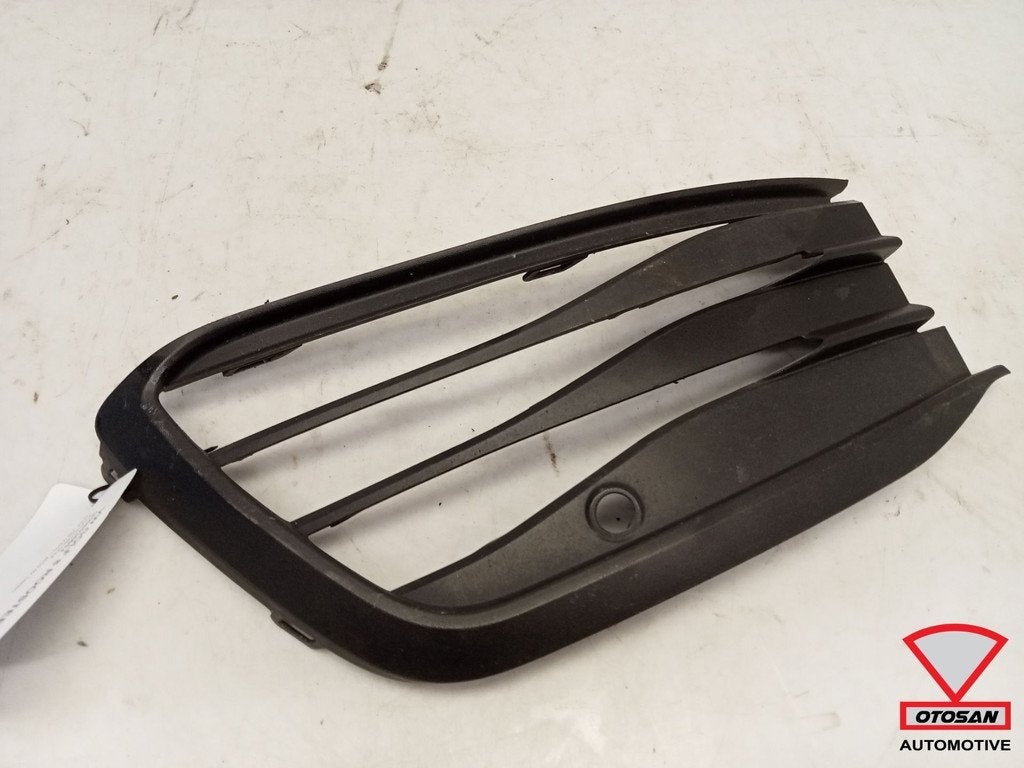 VW Golf 8 2020+ Voorbumper Rooster Links 5H0853665J