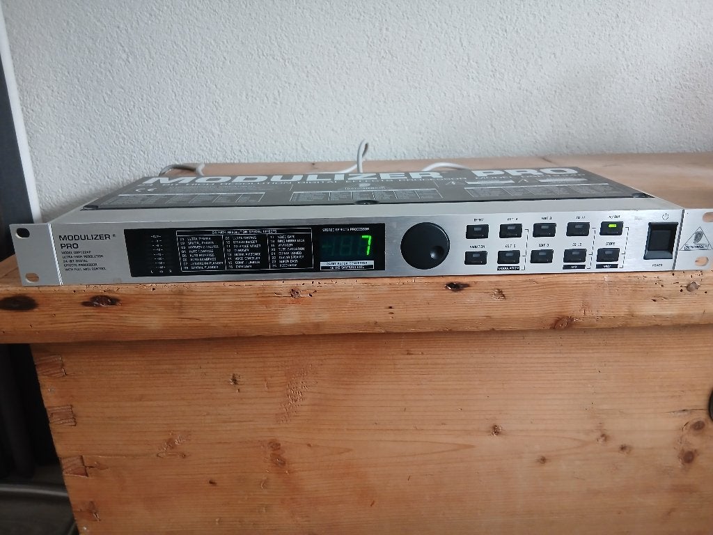 Behringer Modulizer Pro, Muziek en Instrumenten, Ophalen of Verzenden, Gebruikt