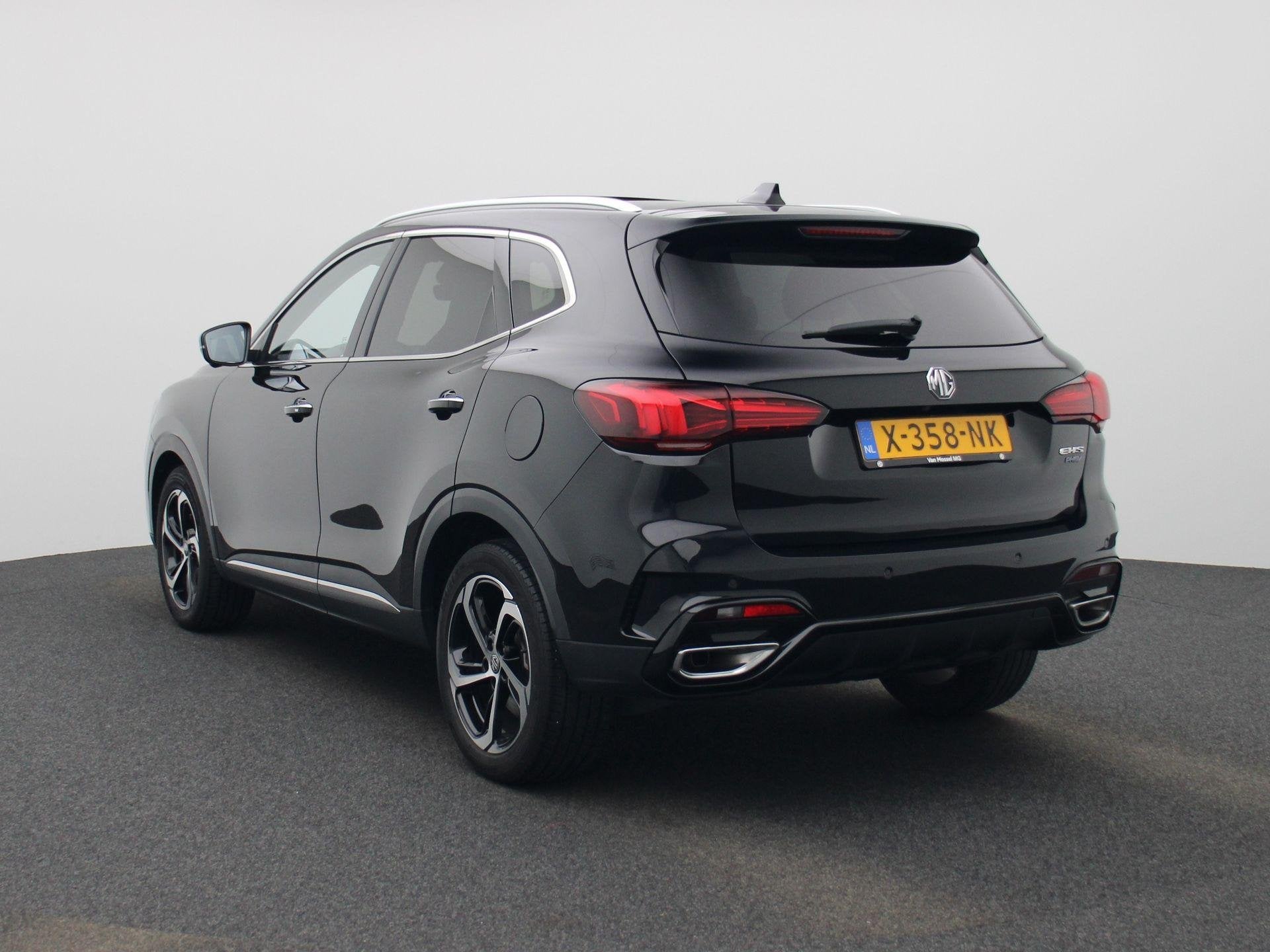MG EHS 1.5 TGDI PHEV Aut. Luxury MG EHS 1.5 TGDI Luxury, 12 maanden, Gebruikt, Euro 6, 4 cilinders