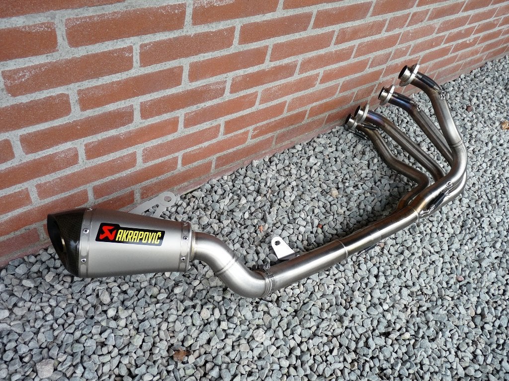 Zo goed als nieuw compleet Akrapovic voor de Z 900, Motoren, Onderdelen | Kawasaki, Ophalen, Gebruikt