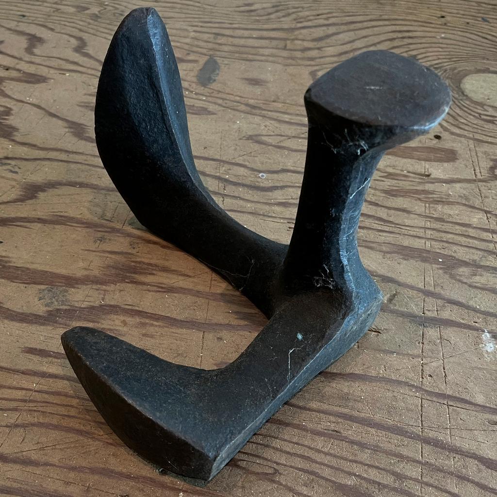ANTIEKE SCHOENLEEST VAN GIETIJZER., Vintage, Ophalen of Verzenden, Metaal, Gebruikt