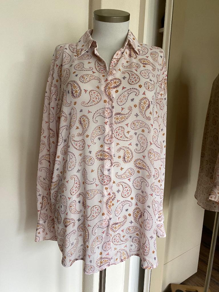 blouse Zara M 40 creme roze paisley, Maat 38/40 (M), Overige kleuren, Zara, Ophalen of Verzenden