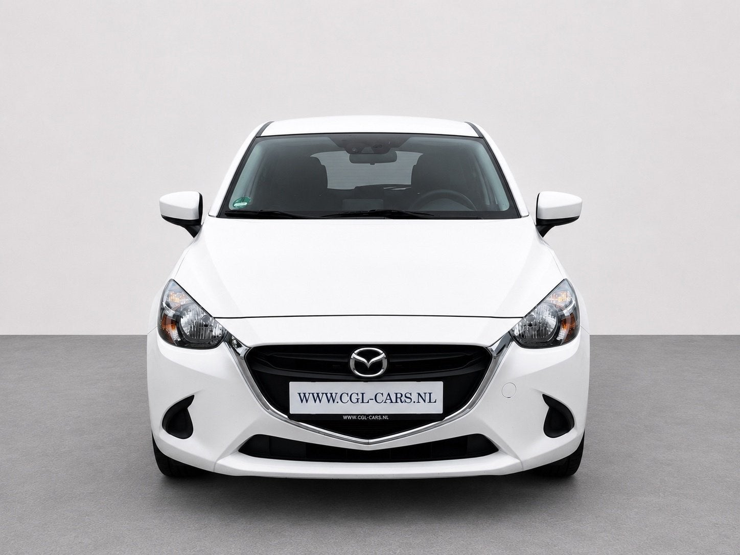 Mazda 2 1.5 Skyactiv-D Skylease GT+Airco+Cruise+DealerOnderh, Auto's, Mazda, Voorwielaandrijving, Stof, Gebruikt, Zwart